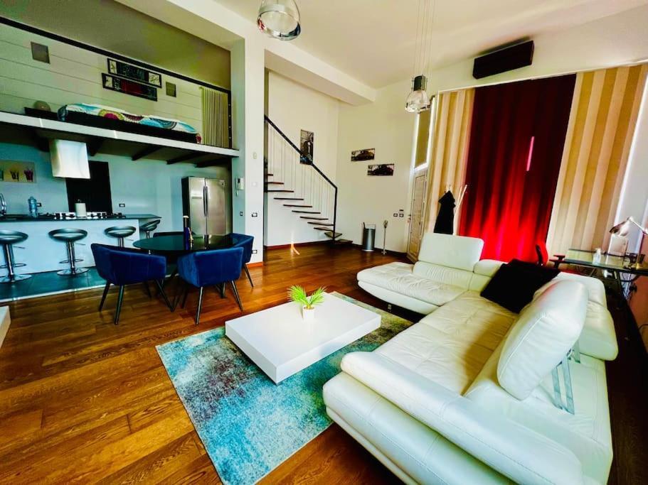 קורמאנו Moderno Loft Alle Porte Di Milano - 115Mq - 3 Posti מראה חיצוני תמונה